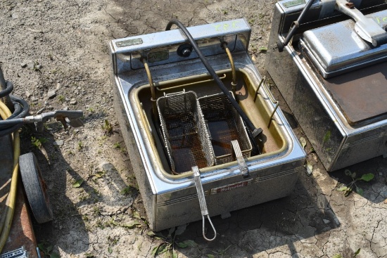 Hot Point Electric Basket Fryer