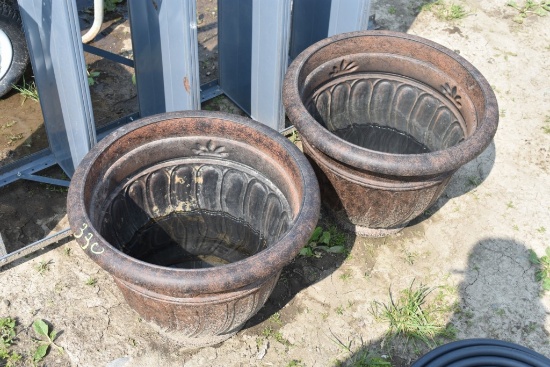 2 Plastic Planters