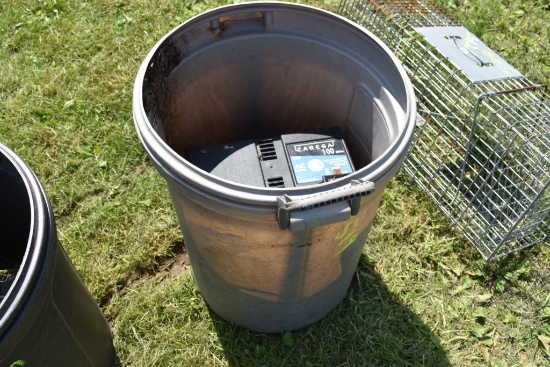 Garbage Can with 3 Fence Chargers