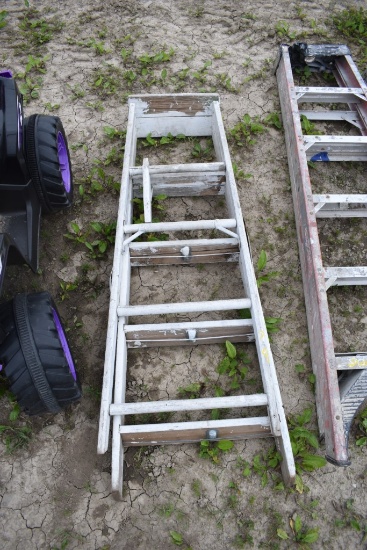 4' Wooden Step Ladder