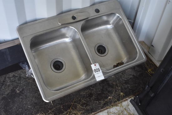 Double Bay Stainless Steel Sink