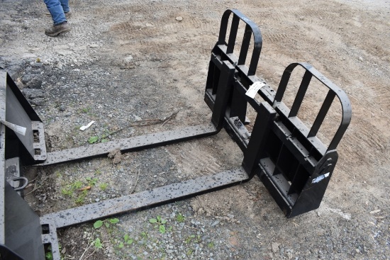 Blue Diamond Quick Attach Pallet Forks