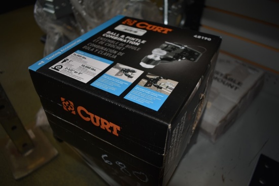 Curt Ball and Pintle Combination Hitch