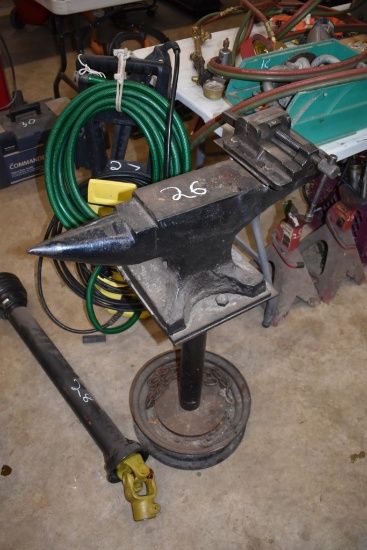 22" Long Anvil With machinist Vise