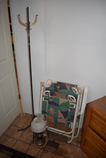 2 Lawn Chairs, 2 Lamps, Metal Hall Tree