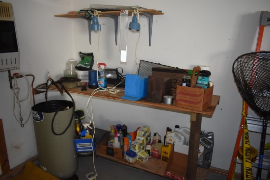 Wooden Shop Bench of Contents