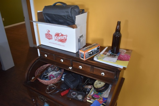 Contents on Secretary Desk