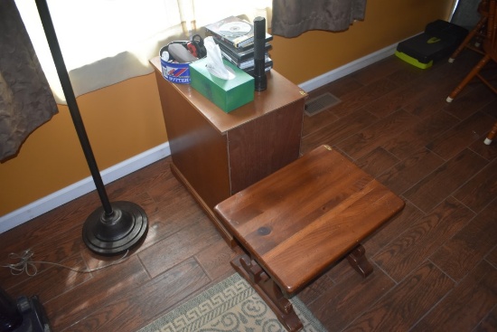 Magazine Rack, End Table, With Contents