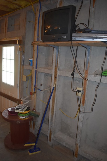 Contents of Shelf and Corner