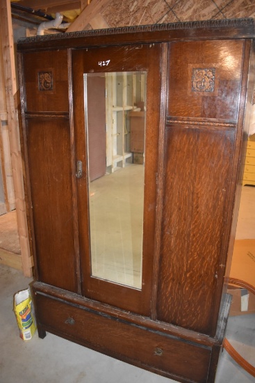 Vintage Wardrobe