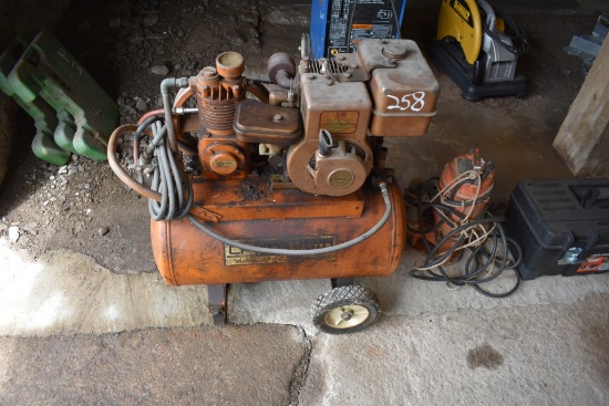 Farm Master Horizontal Brigs And Straton 3 Hp Motor