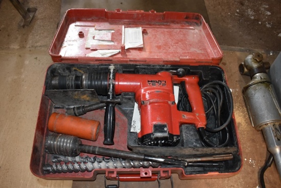 Hilti Te72 Commercial Hammer Drill With Bits In Case