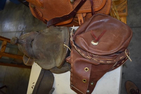Pony Western Saddle With Saddle Bags