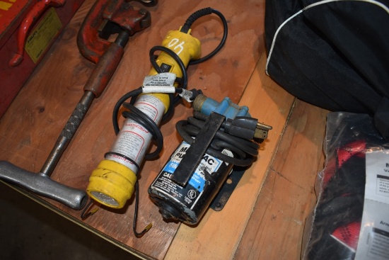 Corded Drop Light And  Simer M40 Mini Pump