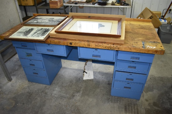Wood Top Work Bench with Medal Base and Drawers