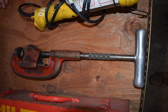 Ridged Pipe Cutter