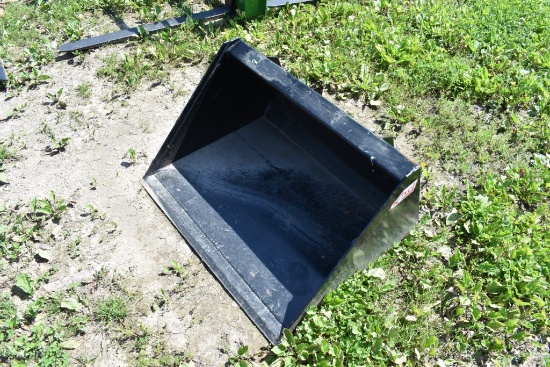 Kivel 36" Mini Quick Attach Bucket