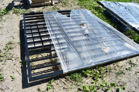 Set of 14' BI parting Entry Gates with Deer
