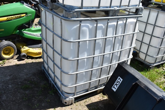 275 Gallon Liquid Tote