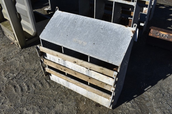 Six Compartment Nesting Box