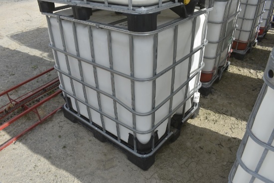275 Gallon Liquid Tote