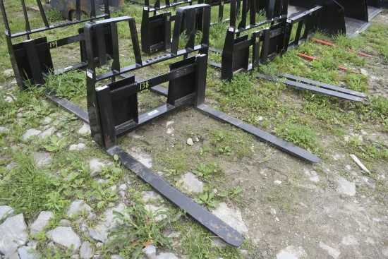 Kivel Quick Attach 4200 lb. Capacity Pallet Forks with 48" Forks