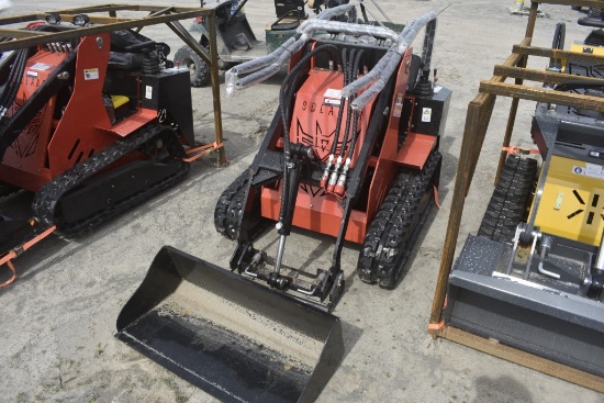 SD Lanch SSL580 Ride on Track Loader