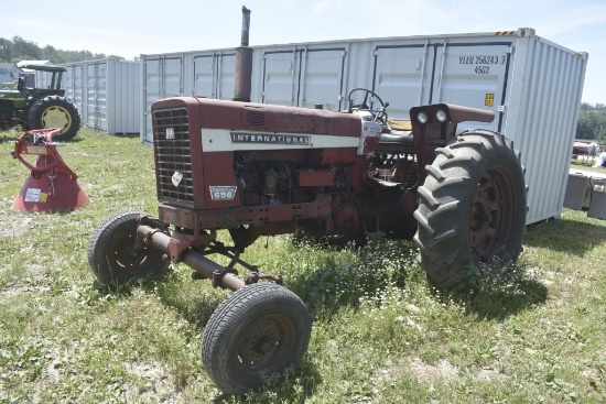 International 656 Gas Tractor