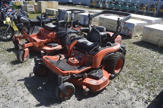 Kubota ZG227 Zero Turn Mower