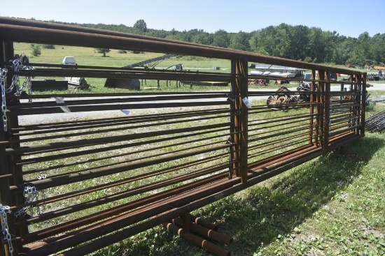24'x70" Metal Corral Panel