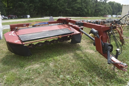 2012 New Holland H6830 Discbine