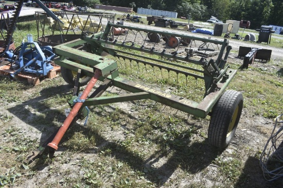 Pequea 710 Fluffer Tedder