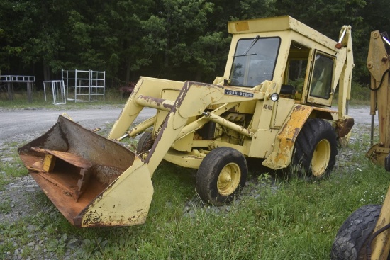 John Deere 410 Backhoe Loader