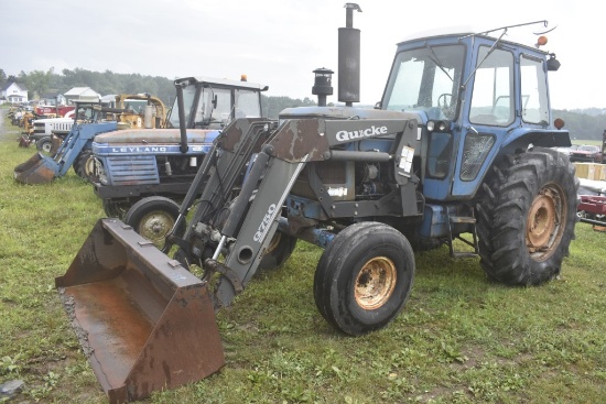 Ford 7700 Loader Tractor