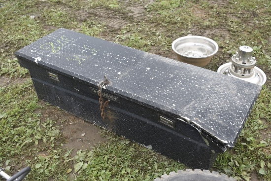 Husky Diamond Plate Truck Tool Box for Full Size Truck