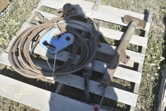 Pair of Trailer Jacks and Cable Sling