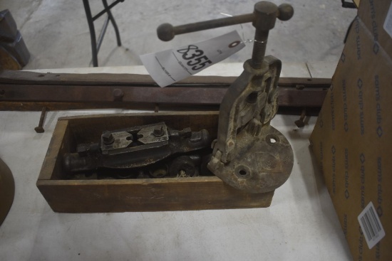 Box with Bench Press Tools