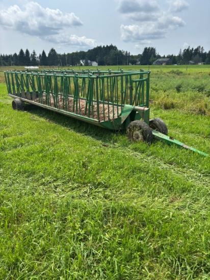 20' Feeder Wagon with Headlock Panel Sides