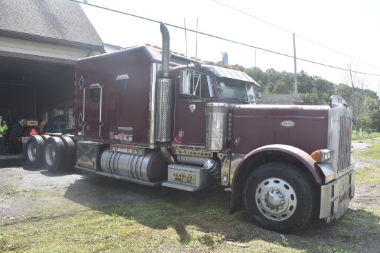 1993 Peterbilt 379 Truck Tractor With Double Eagle Sleeper