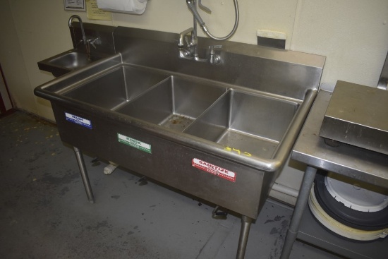 Stainless Steel 3 Bay Wash Sink