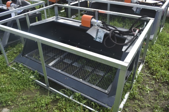 Wolverine SB-12-72W Quick Attach 72" Screening Bucket