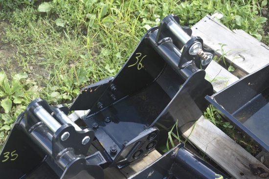 Wolverine Mini Excavator 8" Bucket