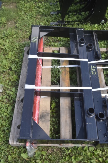 Future Quick Attach Double Prong Bale Spear