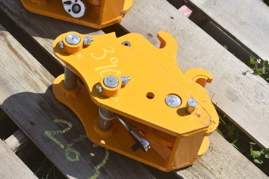 Future K302 Excavator Quick Hitch