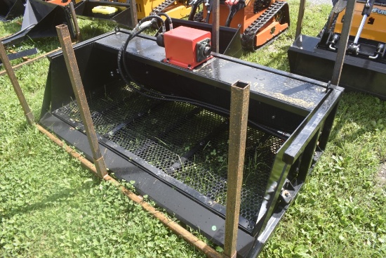 Future VB79 Quick Attach 79" Vibrating Screening Bucket