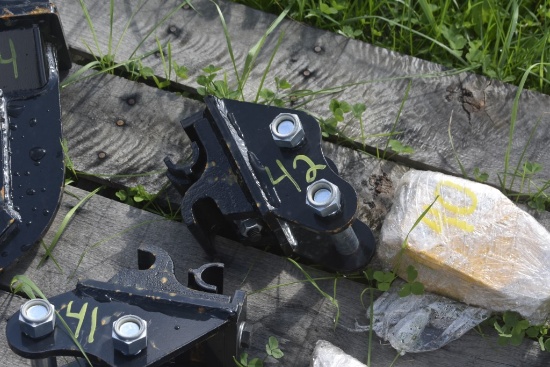 Wolverine Mini Excavator Mechanical Quick Coupler