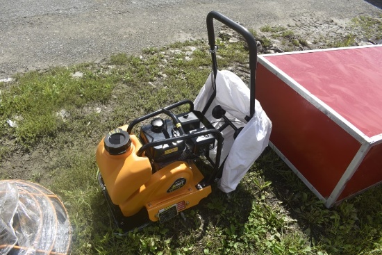 Future C90T Plate Compactor