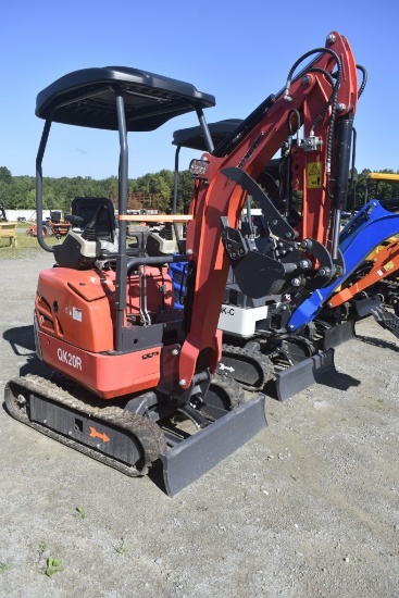 AGT Industrial QK20R Mini Excavator