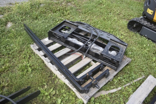 Future Quick Attach Hydraulic Side Shift Pallet Forks with 60" Forks