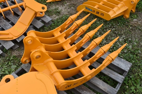 Future 32" Excavator Rake that Fits a CAT 305